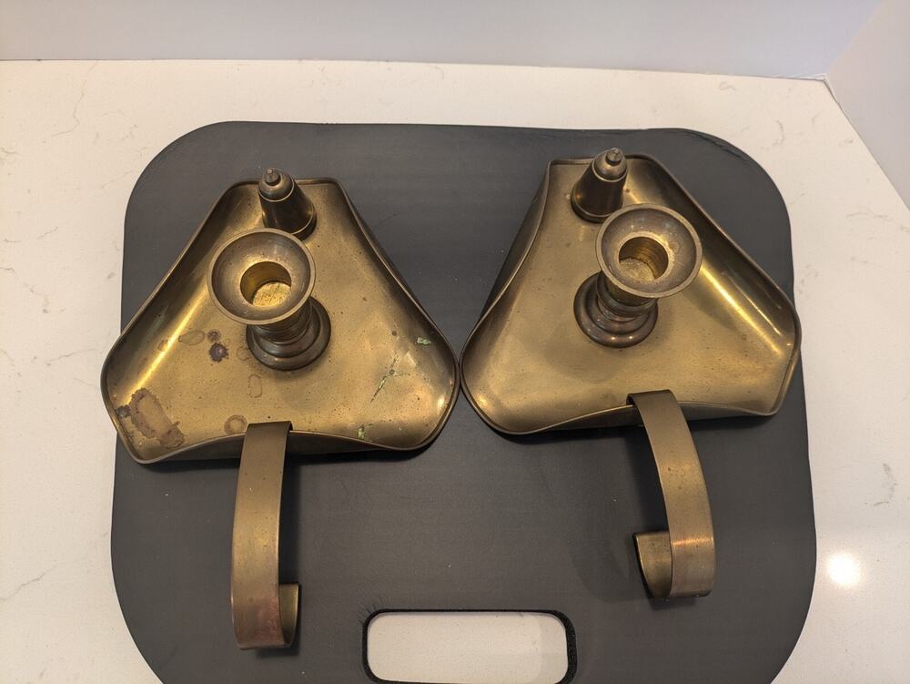 Vtg. Brass Candle Holders With Snuffer Set Of Two Colonial Traditional Cottage